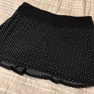 Lululemon Size 6 Pace Setter Skirt